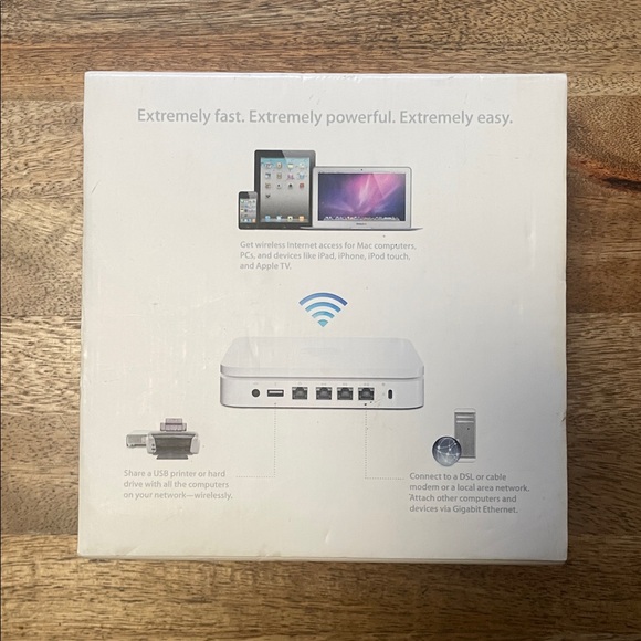 Apple AirPort Extreme Wireless Router MD031LL/A - Picture 4 of 7